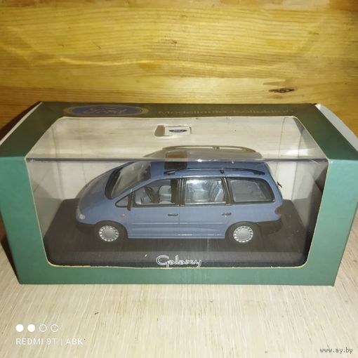 Ford Galaxy 1995. MINICHAMPS.1:43