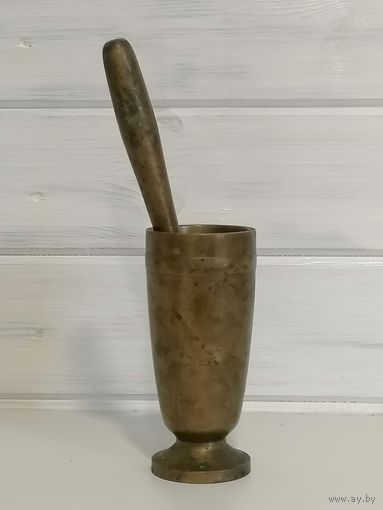 Ступка с пестиком. Бронза. Вес около 5кг.