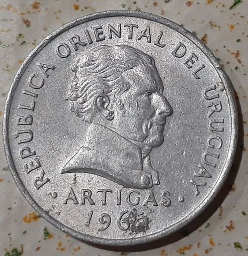 Уругвай 50 сентесимо, 1965 (4-13-44)