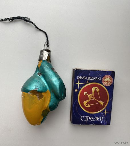 Елочная игрушка. Желудь.