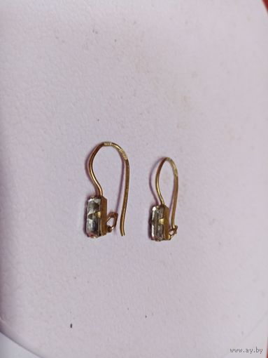 С рубля без мц. сережки со вставками. КЮ6 кЗвезда825пр.  длина 2см.