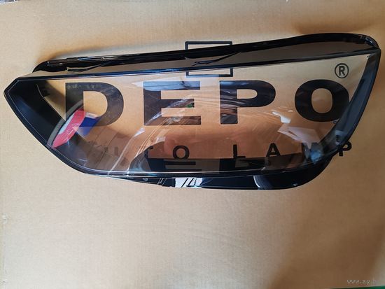 Стекло фары Ауди Q5 2021г.в.