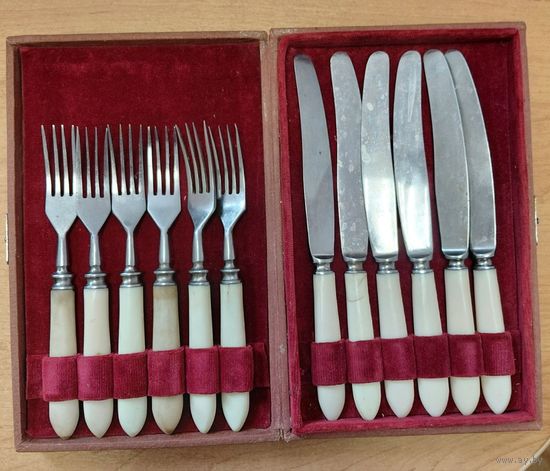 Набор столовых приборов