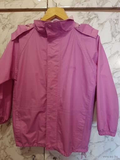 Куртка ветровка на девочку 8-10 лет