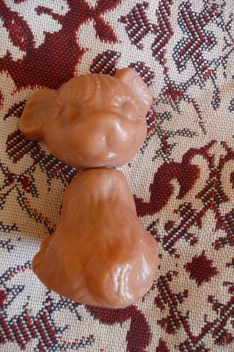 Игрушка пластмассовая "Собачка" (СССР)