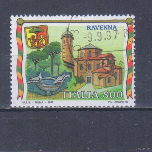 [1557] Италия 1997. Культура.Архитектура.Равенна. Гашеная марка.