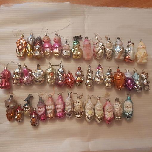 Лотом ,ёлочные игрушки