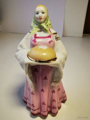 Статуэтка фарфоровая, Дулево
