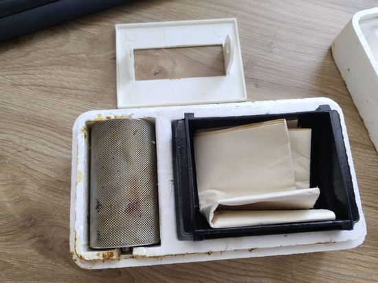 Приспособление для нанесения клея на этикетки