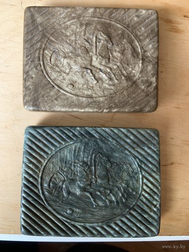 Советские портсигары в разной цветовой гамме-цена за 1. всё цело.