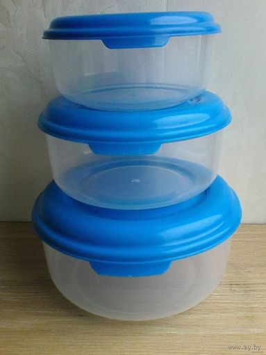 Три Контейнера Круглой Формы с Крышками - Одним Лотом - Все Размеры Указаны в Описании.