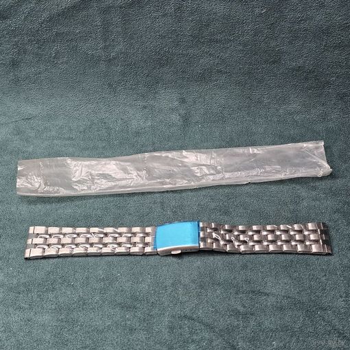 Старт с 1 рубля !!! Браслет для часов Не был в Использовании 22мм в пленках  Длинна в застегнутом состоянии 18см!!!