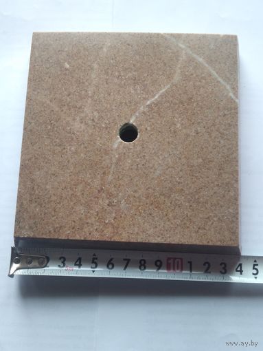 Подставка каменная для народного творчества. 14х14 см.