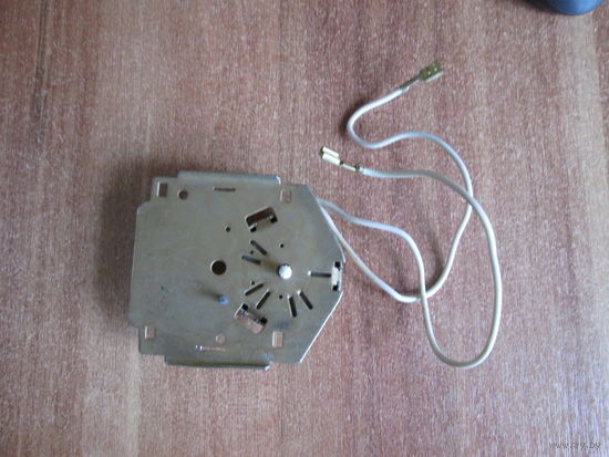 Движок  УПЗ-1    220v50hz