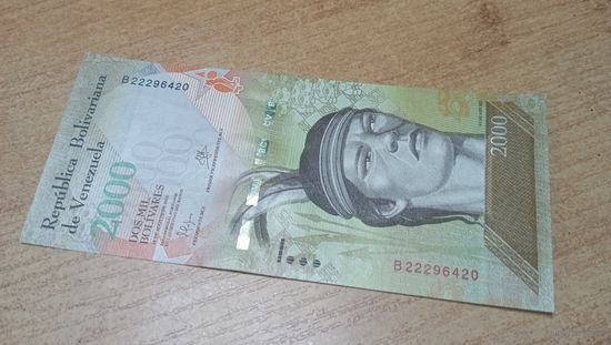 2000 боливаров 18,08,2016 года Венесуэлы **22296420   (Разные даты выпуска)