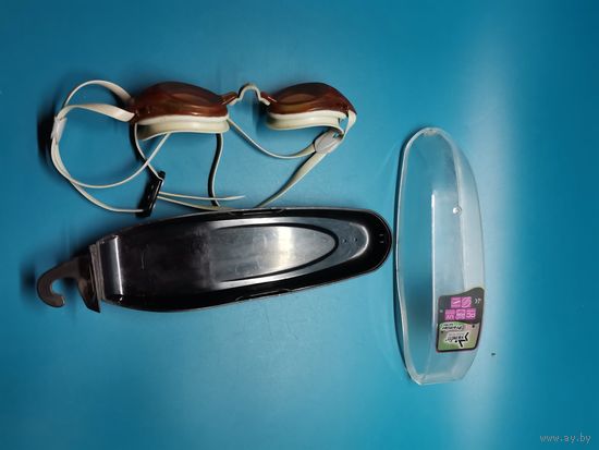 Очки для плаванья