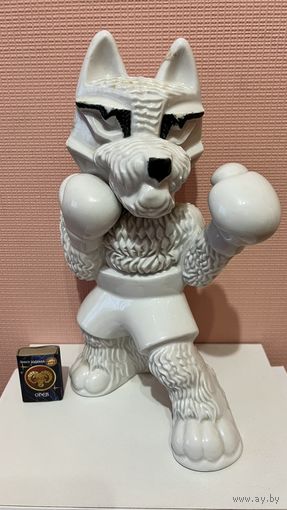 РЕДКАЯ! Фарфоровая статуэтка  "Волк-боксёр" автор Юков А. Г.  ДФЗ