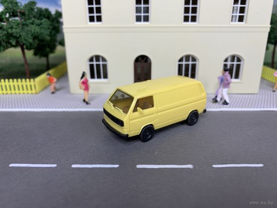 Volkswagen Transporter T3 (2). Масштаб НО 1:87.
