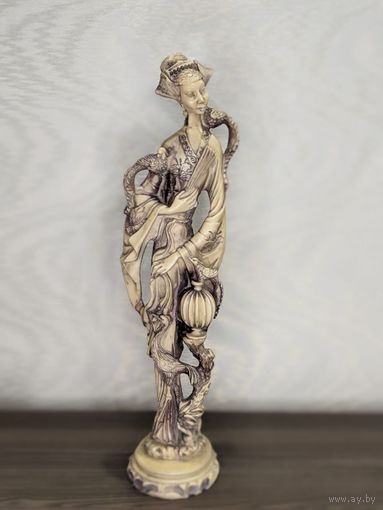 Винтажные китайские статуэтки