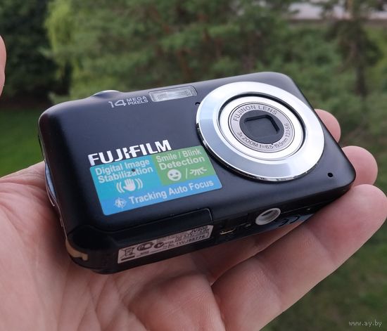 Фотоаппарат  FUJIFILM JV200