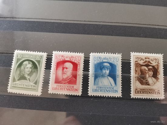 Лихтенштейн 1929г. Воцарение принца Франца I.[ Mi 90-93] есть легкие наклейки и замятость 1 марки .Полная серия (100,0 е)