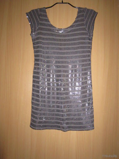 Туника River Island в пайетки, р.42-44