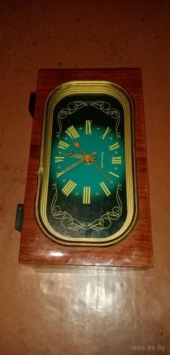 Часы электромеханические янтарь. В работу.