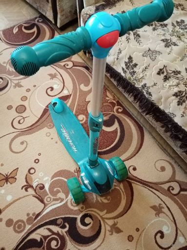 Подростковый самокат.