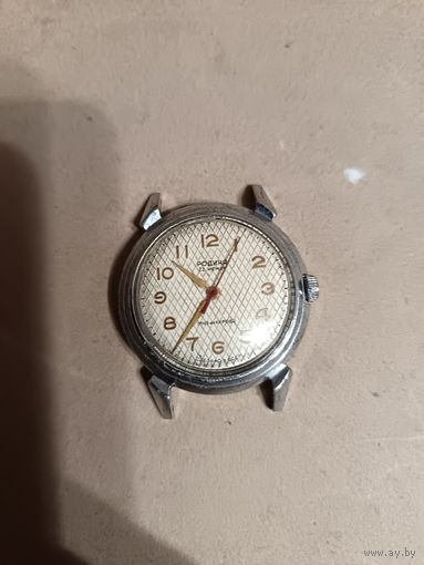 Часы родина 1мчз 16 камней баланс цел. Не рабочие.