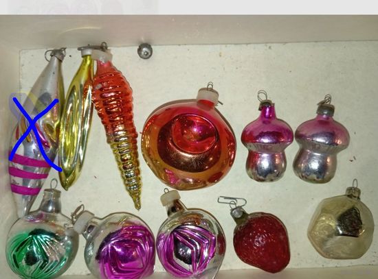 Ёлочные игрушки цена за единицу .