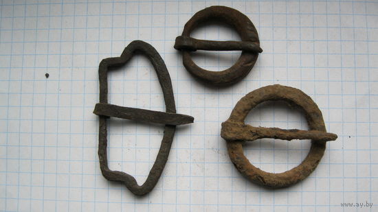Древние пряжки. 3 шт. Железо.
