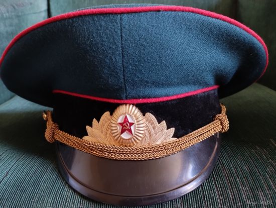 Фуражка парадная , офицерская, ВС СССР. Индпошив.
