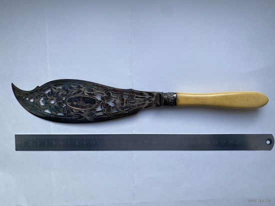 Нож сервировочный, Англия.