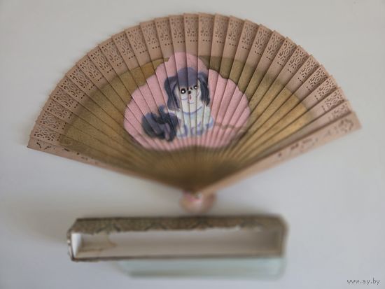 Антикварный Японский Складной Веер (Сэнсу). Ручная Роспись: Собака. Резное Дерево. Оригинальная Коробка.