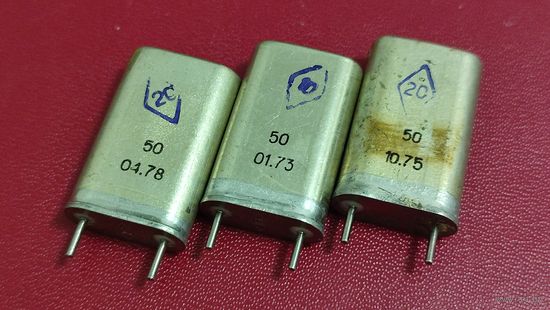 Кварцевый резонатор 215 кГц,245кГц