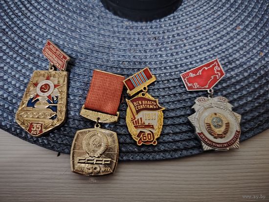 Юбилейные значки