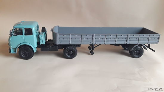 МАЗ-504+п/п МАЗ-9380 (86) НАП 1:43 Обмен возможен Наш автопром