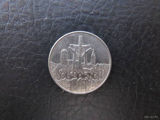 10000 злотых.
