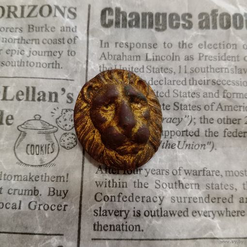 Накладка лев позолоченная старинная