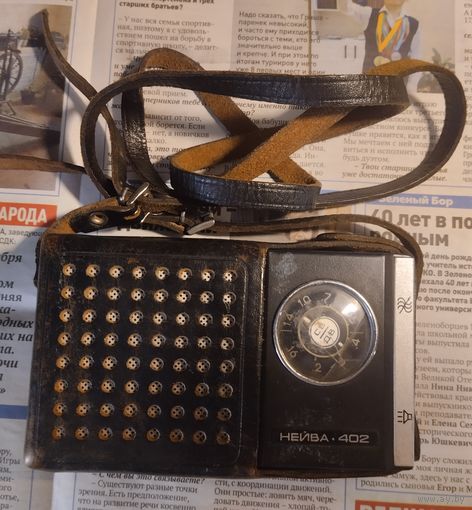 Радиоприемник "Нейва-402".