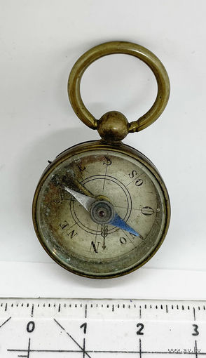 Компас миниатюрный 19-го века. Рабочий
