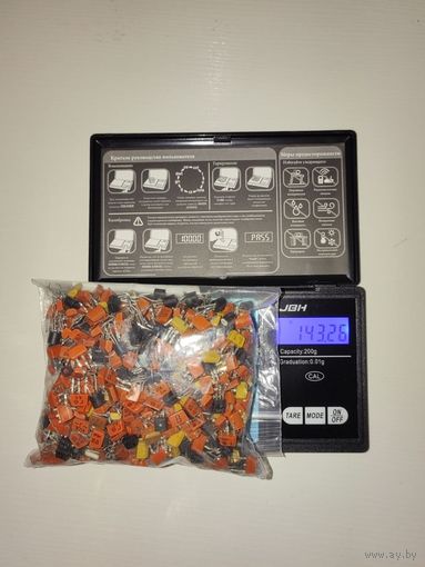 Транзисторы диоды конденсаторы СССР.