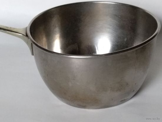 Старинный ковш фирмы BERNDORF REIN NICKEL. 16 3/4.Конец XIX начало XX в.в.Клейма.