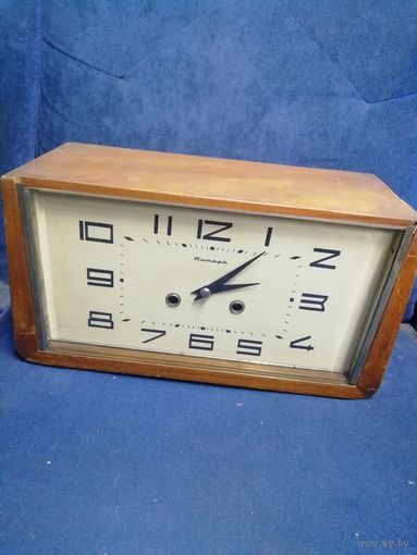 Часы настенные с боем Янтарь, 60х 70х годов СССР