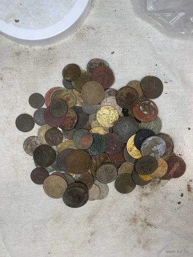 Лот монет 0.35 кг