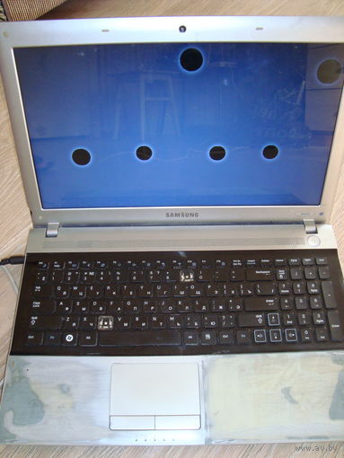 Samsung NP-RV513