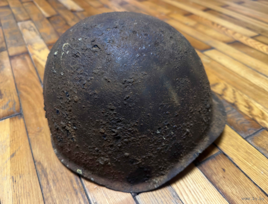 Каска СШ-40 (шестиклепка) ВОВ с рубля