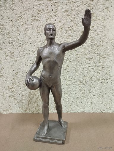 Статуэтка Спортсмен Ватерполист (водное поло), силумин. СССР 1960-70е г.г.