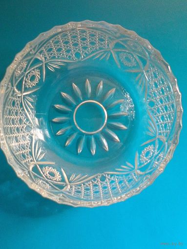 Салатник - Размеры: Диаметр - 12,5 см.  Высота -6,5 см.