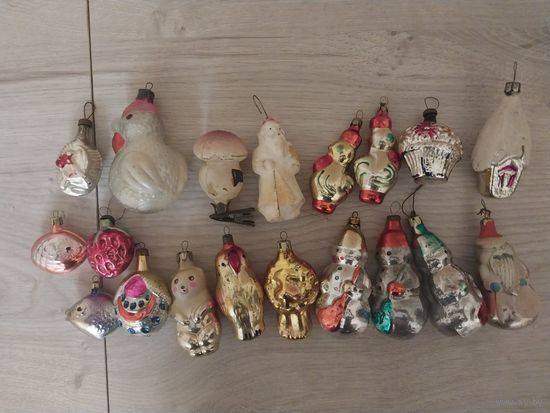 Лот нечастых ёлочных игрушек СССР.С РУБЛЯ.